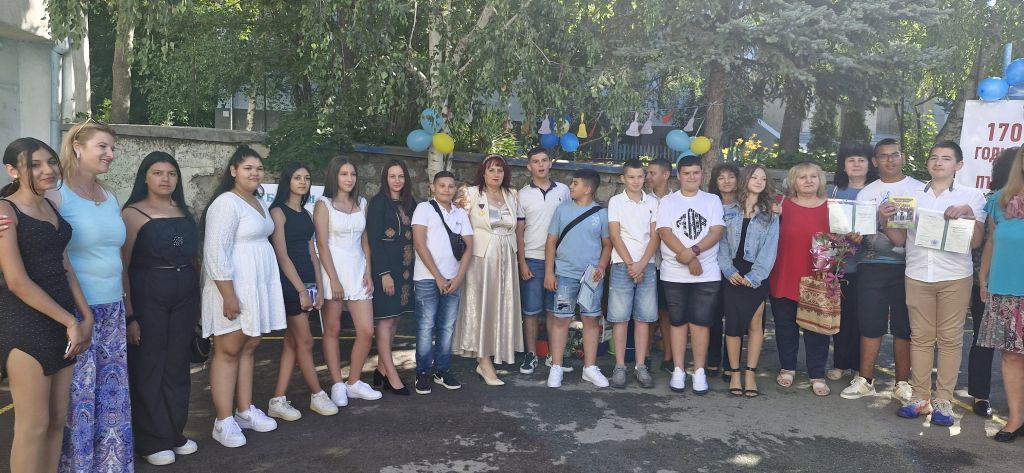 Тържествено изпращане на 7. клас - 1 ОУ Васил Левски - Костинброд